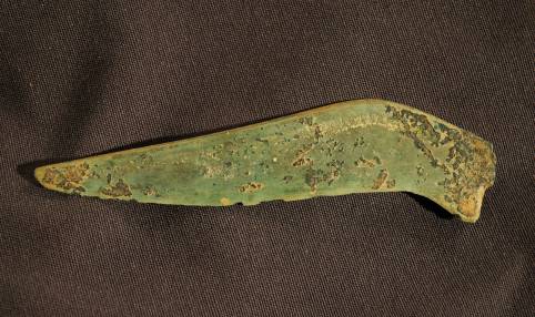 Brončanodobni nož 