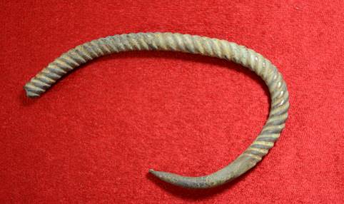 Ulomak latenske ogrlice (torkves)